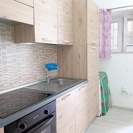 Casa Pandora Rosaapartmentsortigia *